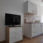 아파트 Anicic *