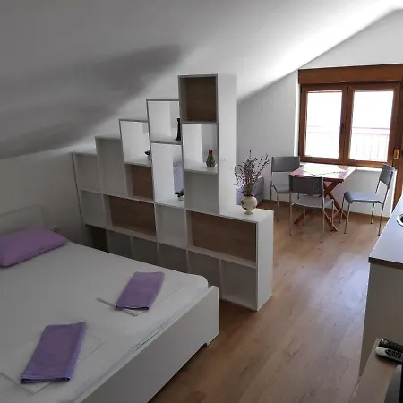 Anicic Apartman Podaca